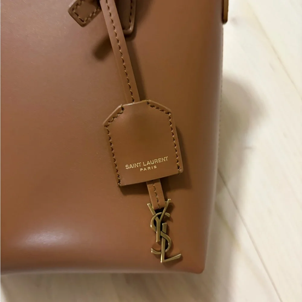 MINI TOY SHOPPING SAINT LAURENT IN BOX LEATHER (Fox color) - Picture 6 of 10